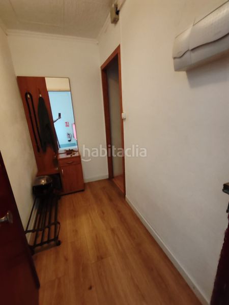 Foto 4949fe91-0793-4cd0-a93b-2a3141d5b5a5. Àtic amb calefacció a Llefià Badalona