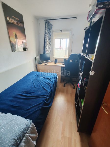 Foto ce0c1433-9e64-460c-8348-62cb98b0985f. Àtic amb calefacció a Llefià Badalona