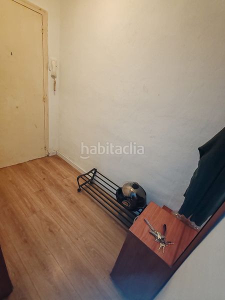 Foto f8e37c81-ecbb-4abb-b516-2edd7560d22c. Àtic amb calefacció a Llefià Badalona