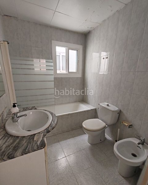 Foto 343fd717-76fa-4737-813f-7ea25da1a5c9. Estudi a Bonavista Badalona