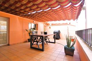 Casa adossada a Barri Antic. Casa con garaje incluido