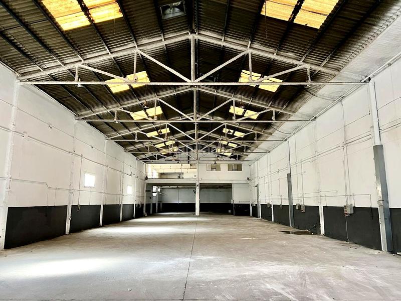 Foto 412d9ffb-2d1b-4abc-92a2-c28fa8eddea5. Nau industrial a Centre-Eixample-Can Llobet Barberà del Vallès