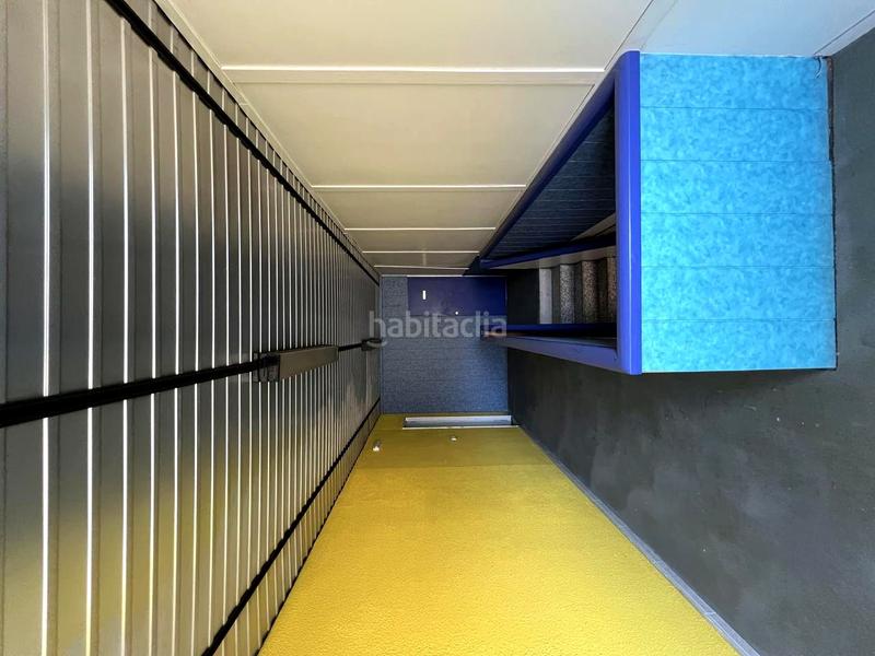 Foto c5f95250-0956-4ea5-ac2d-d05402096d68. Nau industrial a Centre-Eixample-Can Llobet Barberà del Vallès