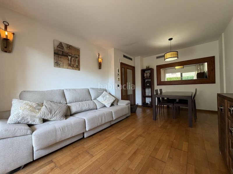 Foto 3d37f9dd-28a9-4eed-9cf0-f45993651446. Planta baixa amb aparcament a Fenals Platja d´Aro