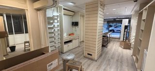 Local Comercial a Centre-Eixample-Can Llobet. Local en pleno centro