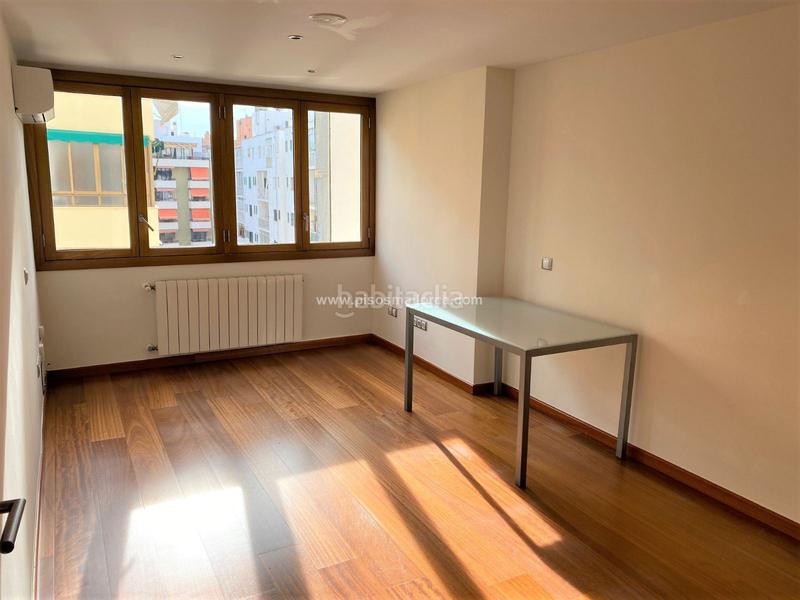 Foto eeee51d7-8290-4430-89de-3c22af369e72. Affitto appartamento con riscaldamento in La Llotja-Born Palma de Mallorca