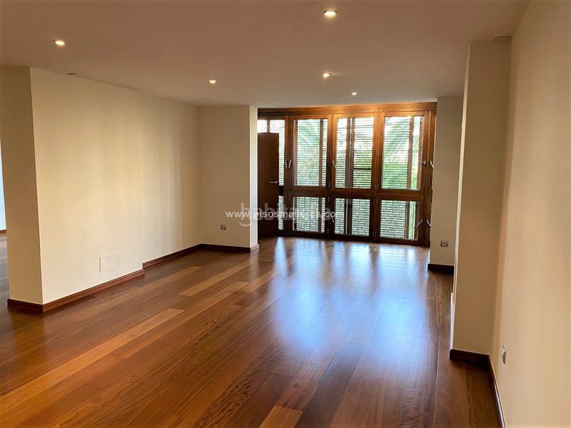 Foto 7230a19c-91a4-4c95-8540-ea6fa7b18bd4. Location appartement avec chauffage dans La Llotja-Born Palma de Mallorca