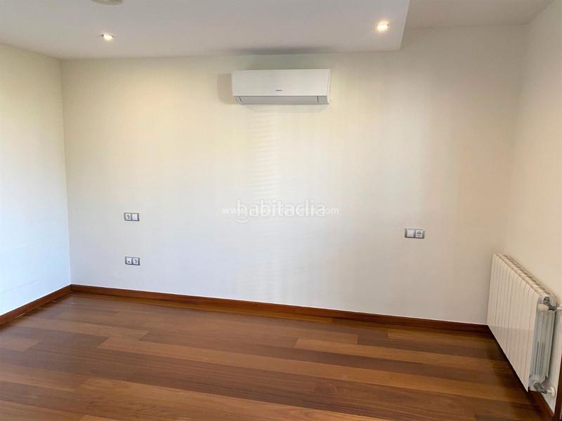 Foto b84a95a1-cb6c-4783-a452-7d98c7875065. Location appartement avec chauffage dans La Llotja-Born Palma de Mallorca