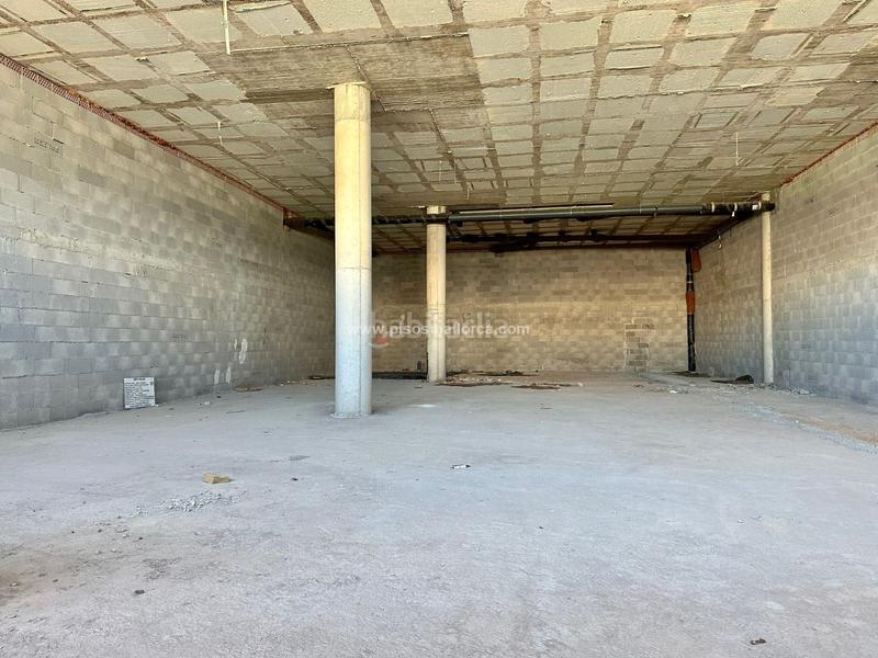 Foto 2bf2ec06-c53d-4425-bf2d-8c913651b72b. Alquiler local comercial en Llucmajor interior Llucmajor