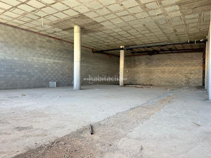 Foto d9921d04-604d-4712-b57f-92941aeae938. Alquiler local comercial en Llucmajor interior Llucmajor