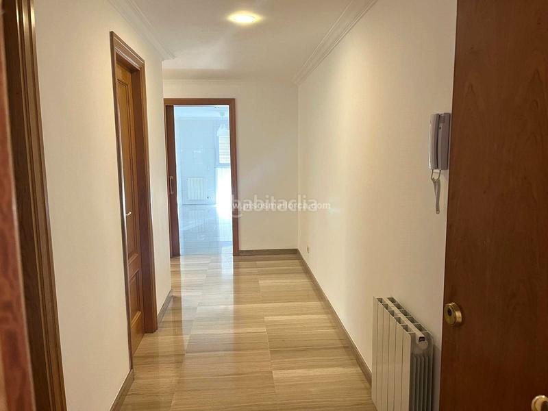 Foto 2ef3b5a4-c134-4abf-a92f-122880a0e53e. Rent flat with heating parking pool in Son Armadams Palma de Mallorca
