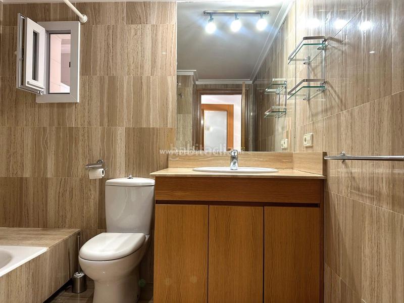 Foto 5676a0bc-e64e-4ad8-9e08-4ddc3c76347b. Rent flat with heating parking pool in Son Armadams Palma de Mallorca