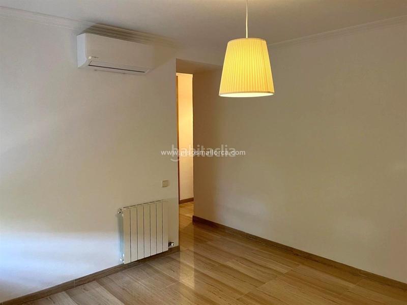 Foto f226796a-45dd-4671-835a-4d43f4ff33fe. Rent flat with heating parking pool in Son Armadams Palma de Mallorca