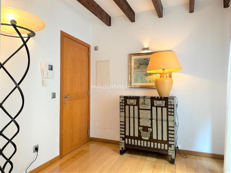 Foto f35e00e8-a92d-4588-8560-3bdc41af3bc2. Location appartement avec chauffage parking dans Cort Palma de Mallorca