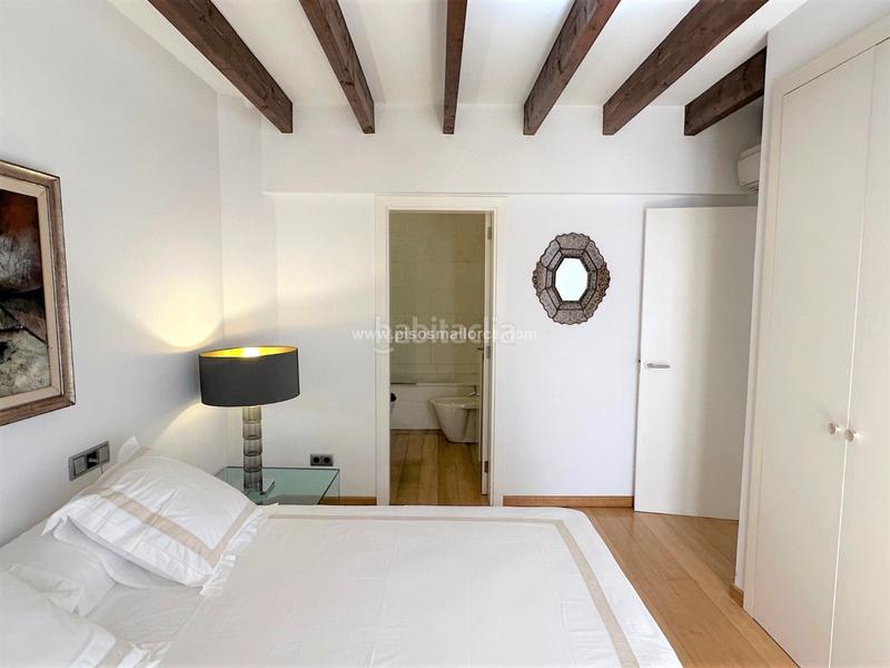 Foto aa03eeff-05fc-449d-9688-8774cf39c251. Lloguer pis amb calefacció aparcament a Cort Palma de Mallorca