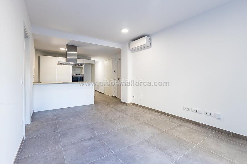 Foto ef8d255b-ce5b-4ccd-8c2f-cf0dc068db13. Miete etagenwohnung in Arxiduc Palma de Mallorca