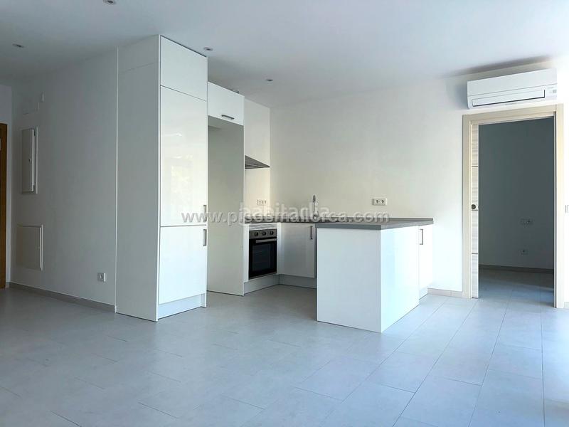 Foto b797b557-b2c6-42d0-8ce8-bcf142cef557. Location appartement dans Pere Garau Palma de Mallorca