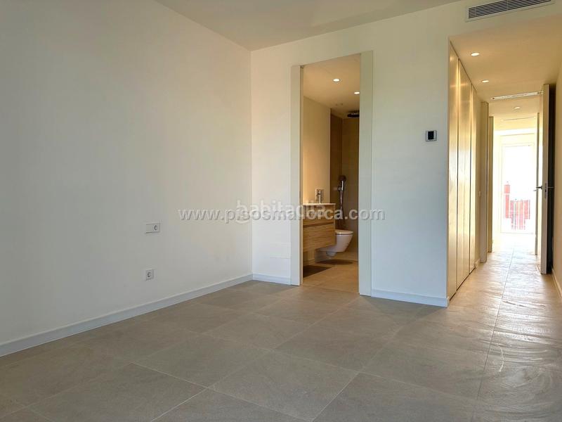 Foto 5875b723-e61a-444b-b3ef-92d259eb4f91. Alquiler ático en La Llotja-Born Palma de Mallorca