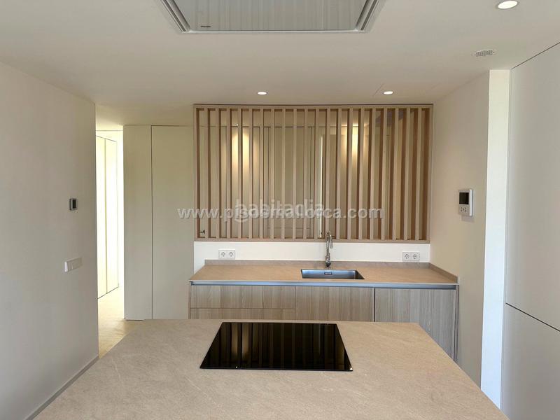 Foto 94f406f3-6306-4d68-9d49-9a79165ae11c. Affitto attico con riscaldamento parcheggio in La Llotja-Born Palma de Mallorca