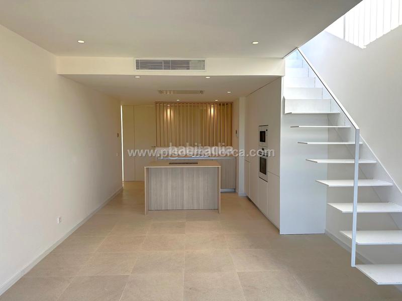 Foto 9a3e93ea-2332-4b52-b077-ffd12b0c5faa. Affitto attico con riscaldamento parcheggio in La Llotja-Born Palma de Mallorca