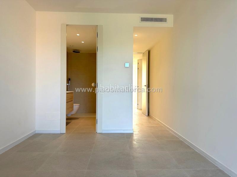 Foto 50423256-297e-4553-88dd-1693fd2c7078. Location attique avec chauffage parking dans La Llotja-Born Palma de Mallorca