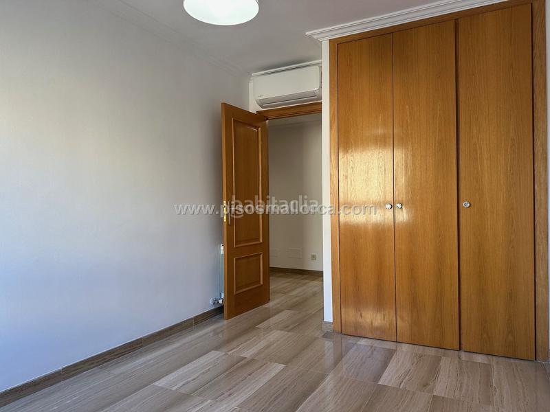 Foto b7b44487-cd3b-4d66-aaa8-3b89df31ad64. Affitto appartamento con riscaldamento parcheggio piscina in Palma de Mallorca