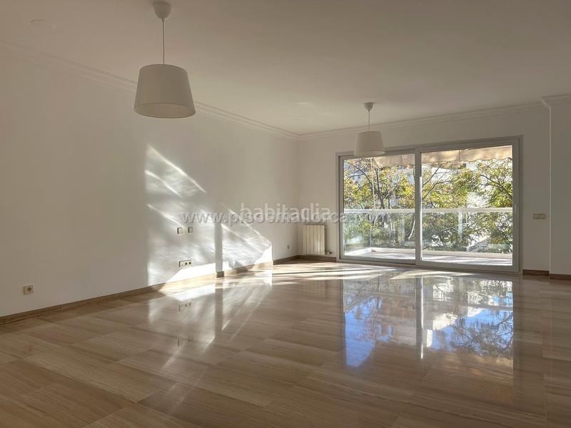 Foto be43011d-336e-42a6-a865-8df5b63777bb. Location appartement avec chauffage parking piscine dans Palma de Mallorca