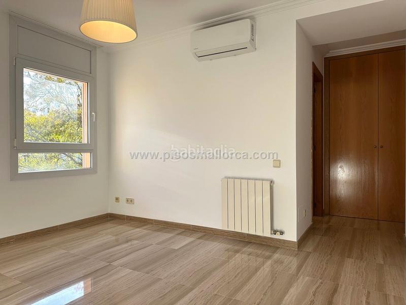 Foto 862bfb7d-3140-454a-b757-14aeb9fd6103. Alquiler piso en Son Armadams Palma de Mallorca