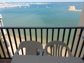 Rent Apartment  Avenida doctor gregorio marañón. Alquiler julio y agosto