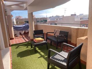 Rent Penthouse in Calle ramón gallud 183. Aticos sur  playa cura vistas al mar