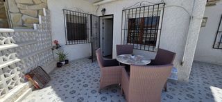 Casa a Zona Carrefour - Urbanizaciones. Bungalow reformado