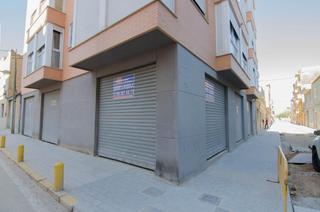 Miete Geschäftsraum in Plaza Xúquer. Amplio local en paiporta