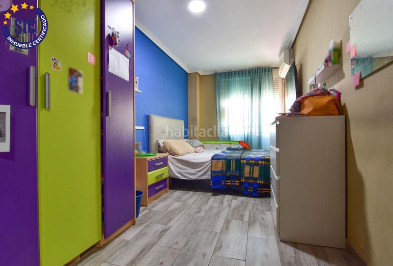 Foto ccd846f6-a6d7-4a94-aa73-a6b9238b2816. Pis amb aparcament a Plaza Xúquer Paiporta