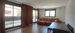 Location Appartement  Calle malta. Piso nuevo con terraza