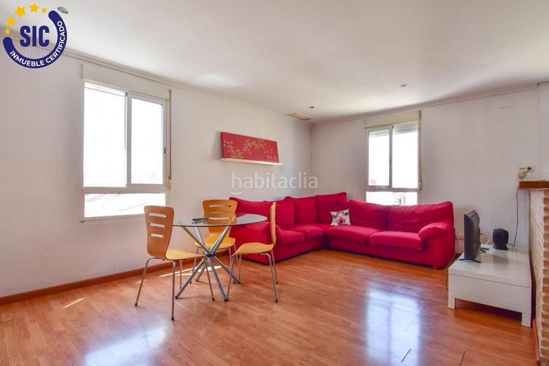 Foto 37ce8735-6a95-425f-8c95-9e7377b1d33d. Piso black week en Centro - Ambulatorio Paiporta