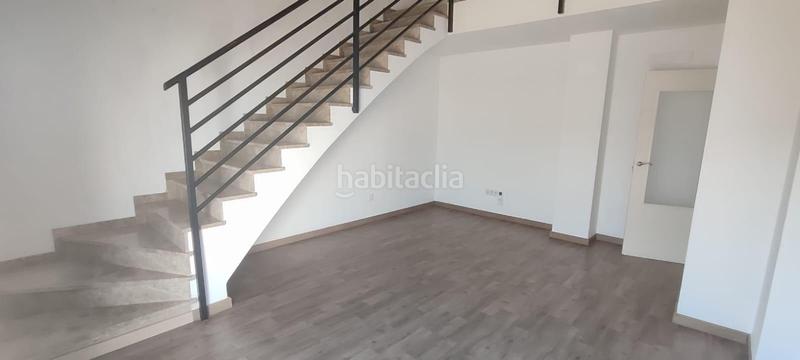 Foto 8af4b82c-a348-4b56-a068-82da41fad2ca. Rent penthouse with heating parking in Metro - Auditorio Paiporta