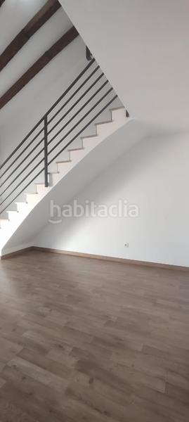 Foto ab42e2cc-dfea-4f78-afa9-aa617eac5257. Rent penthouse with heating parking in Metro - Auditorio Paiporta