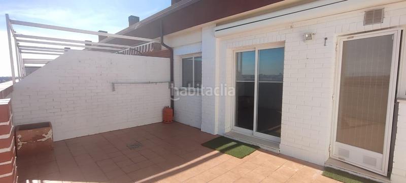 Foto cb92e88a-7b9d-4d8a-bc89-d2bde26b369c. Rent penthouse with heating parking in Metro - Auditorio Paiporta