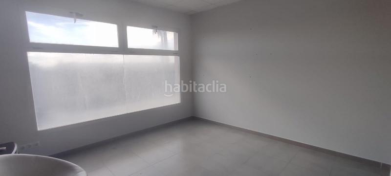 Foto c42ba7d4-7556-4be5-95cf-10819decc65d. Alquiler local comercial gran local para una gran empresa en Paiporta