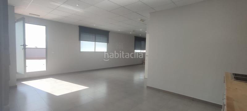 Foto 2189a550-f72a-4820-a0fa-c22ed5f36ffa. Lloguer local comercial a Metro - Auditorio Paiporta