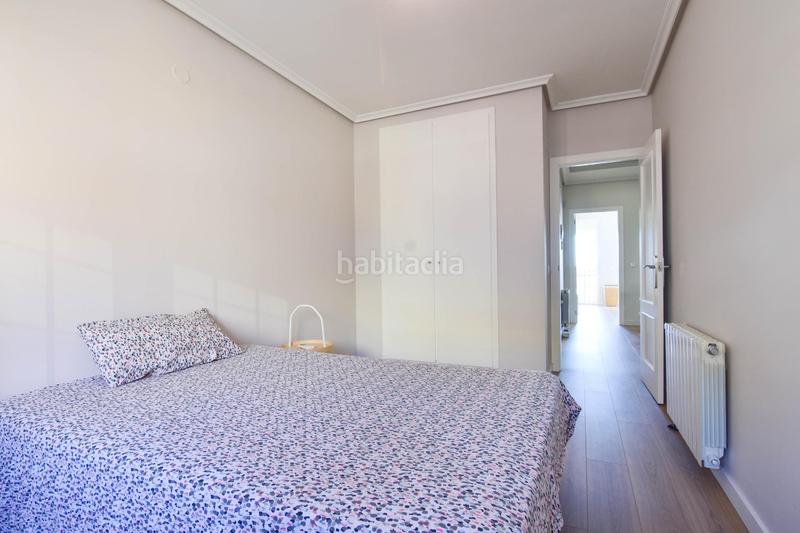 Foto 3d788299-6595-4daf-8272-5fe09c0afb83. Casa adosada brillante adosado en Picanya