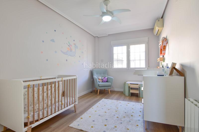 Foto 606b372a-9712-47a9-bd9e-2f7746f45bd6. Casa adosada brillante adosado en Picanya