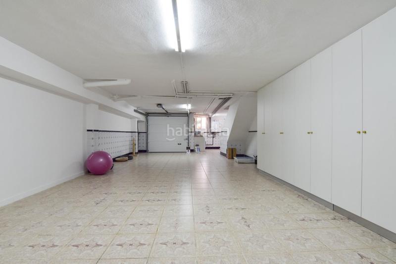 Foto b7514117-3be2-4774-a1c5-2a67c9a30e9f. Casa adosada brillante adosado en Picanya