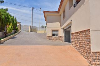Xalet  Lloma molina 13. Chalet en catadau