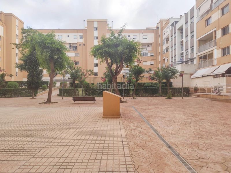 Foto f3d88b57-e1a1-4804-96f8-8431cd6e5dc8. Dúplex amb aparcament a Catarroja
