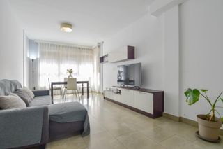 Etagenwohnung  Calle de matilde salvador. Acogedor piso en picanya