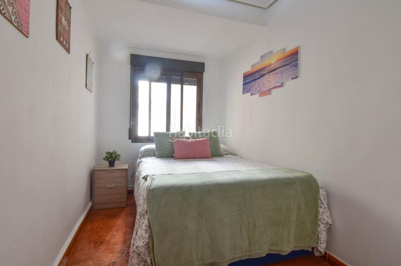 Foto feafa194-7d01-4e7a-8bd6-1777bdbbbb83. Pis a Requena