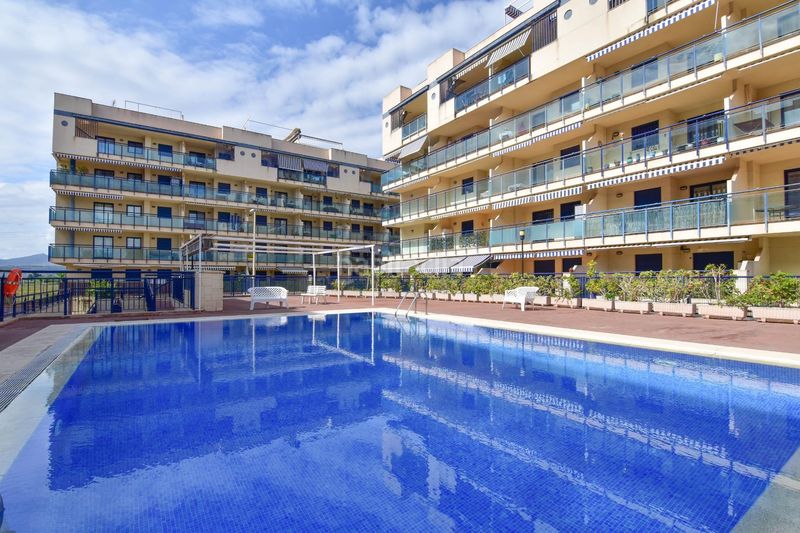 Foto a4be2db1-cf55-4522-bbb4-2c5619a03450. Pis amb aparcament piscina a La Torre-Playa de Chilches Moncofa