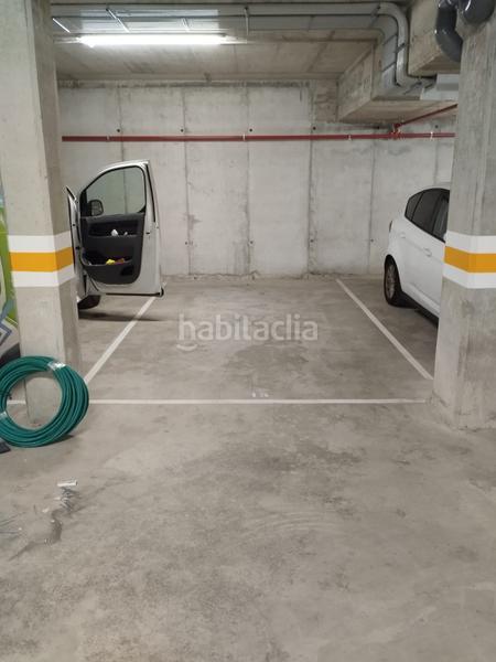 Foto 3776ffdc-f102-4c40-abab-c7483faec405. Miete autoparkplatz in avinguda creu de terme 14 in Tiana