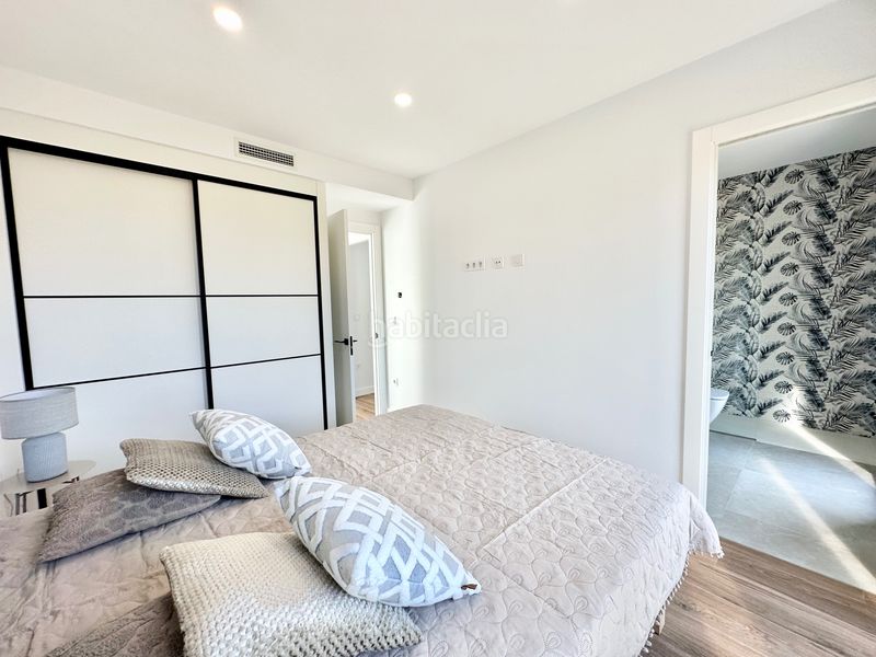 Foto c262a4fd-e5c1-490e-b845-94ae60defbfb. Casa amb calefacció aparcament piscina a Requesens Empuriabrava